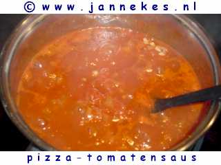 recept voor pizza tomatensaus